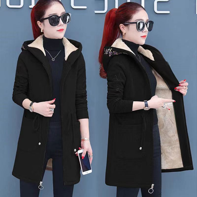 Elegant long women's jacket